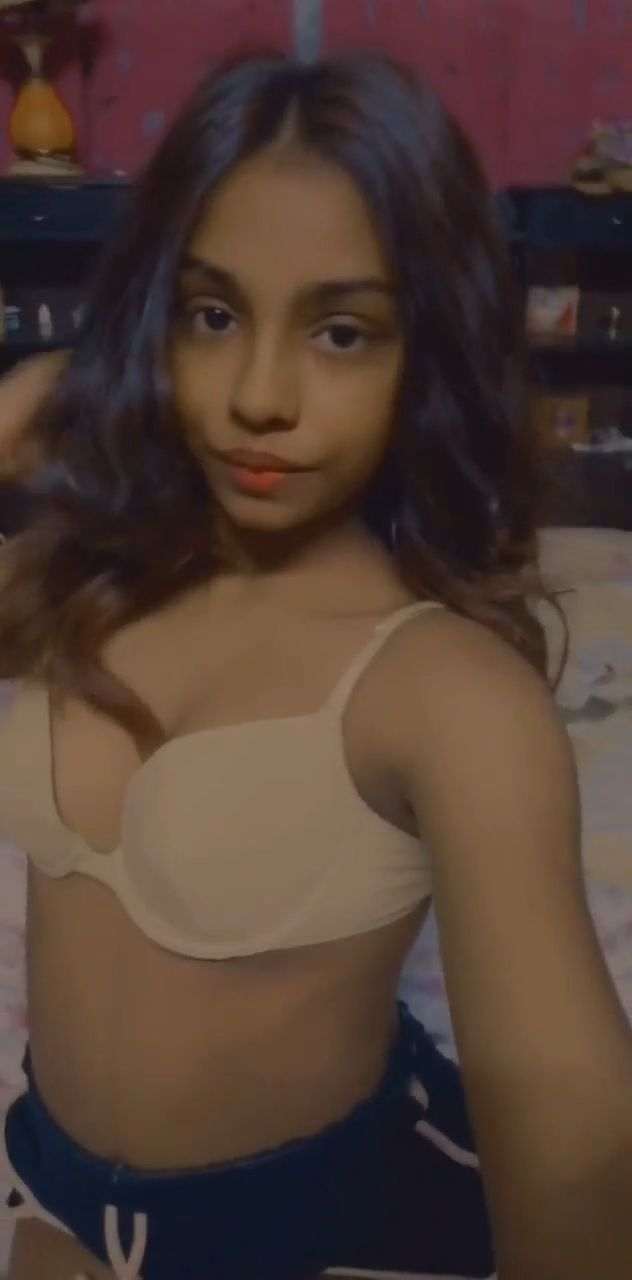 Horny Sexy Bangla Babe (2) | XXXtastic.com